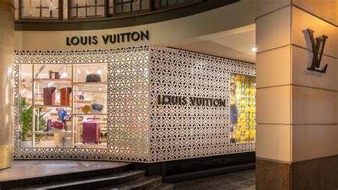 Louis Vuitton Buenos Aires Patio Bullrich (CLOSED)